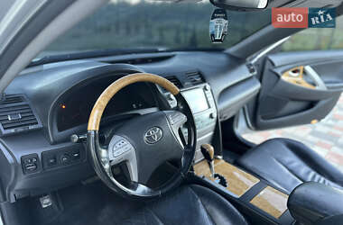Седан Toyota Camry 2007 в 