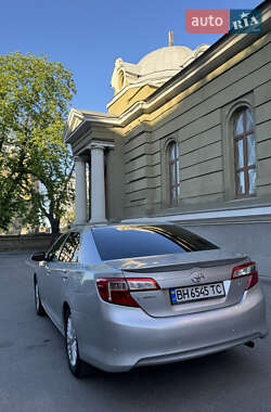 Седан Toyota Camry 2011 в 