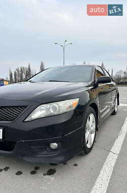Седан Toyota Camry 2010 в 