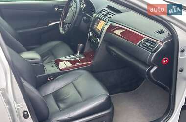 Седан Toyota Camry 2012 в 