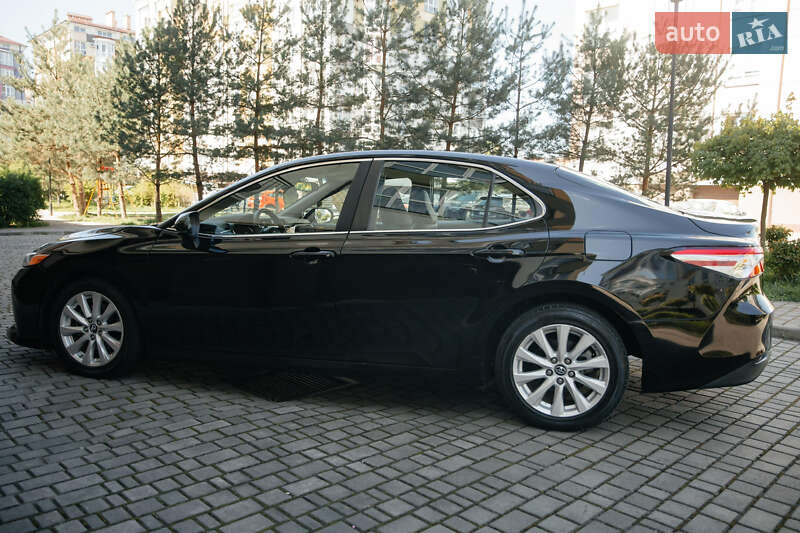 Седан Toyota Camry 2018 в Івано-Франківську фото 3 Седан Toyota Camry 2018 в Івано-Франківську