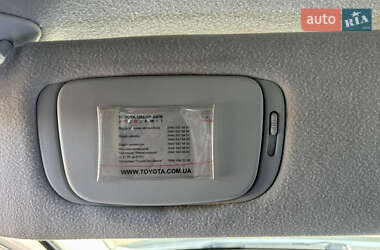 Седан Toyota Camry 2005 в 