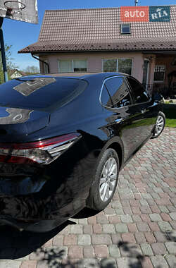 Седан Toyota Camry 2019 в 