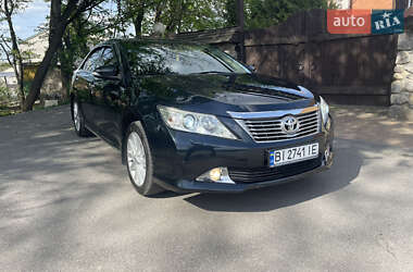 Седан Toyota Camry 2011 в 