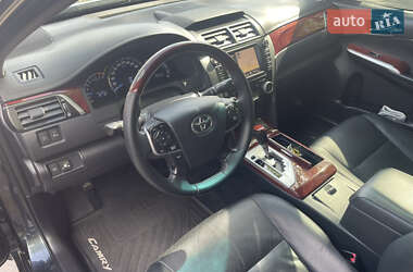 Седан Toyota Camry 2011 в 