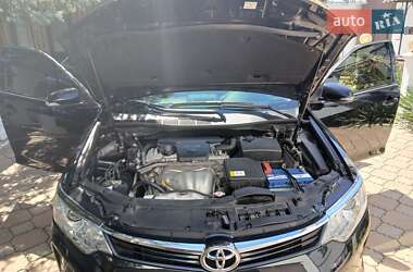 Седан Toyota Camry 2017 в 