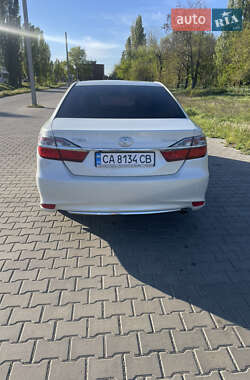 Седан Toyota Camry 2017 в 
