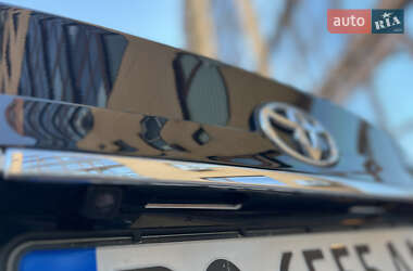Седан Toyota Camry 2014 в 