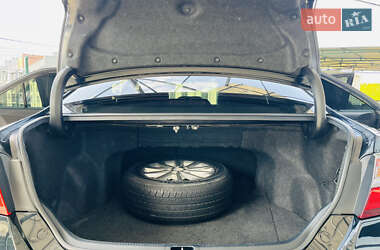 Седан Toyota Camry 2014 в 