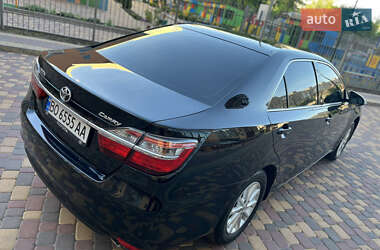 Седан Toyota Camry 2014 в 