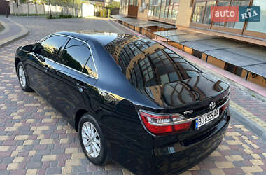 Седан Toyota Camry 2014 в 