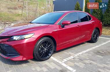 Седан Toyota Camry 2020 в 