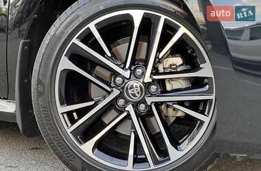 Седан Toyota Camry 2024 в 