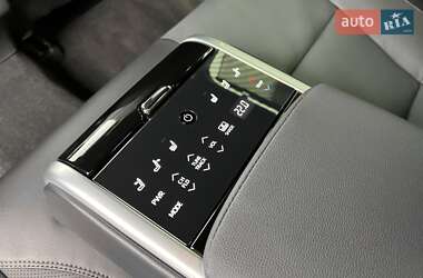 Седан Toyota Camry 2024 в 