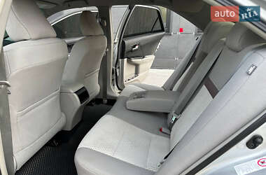 Седан Toyota Camry 2014 в 