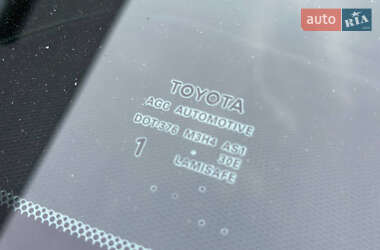 Седан Toyota Camry 2014 в 
