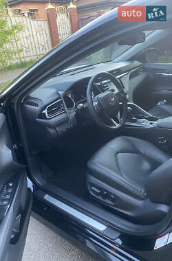 Седан Toyota Camry 2020 в 