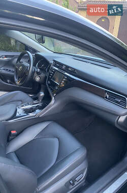 Седан Toyota Camry 2020 в 