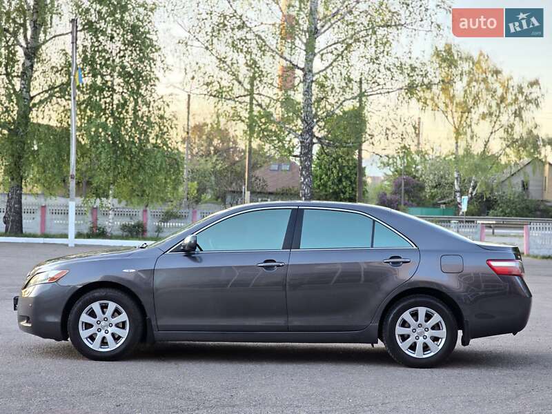 Седан Toyota Camry 2006 в Харькове