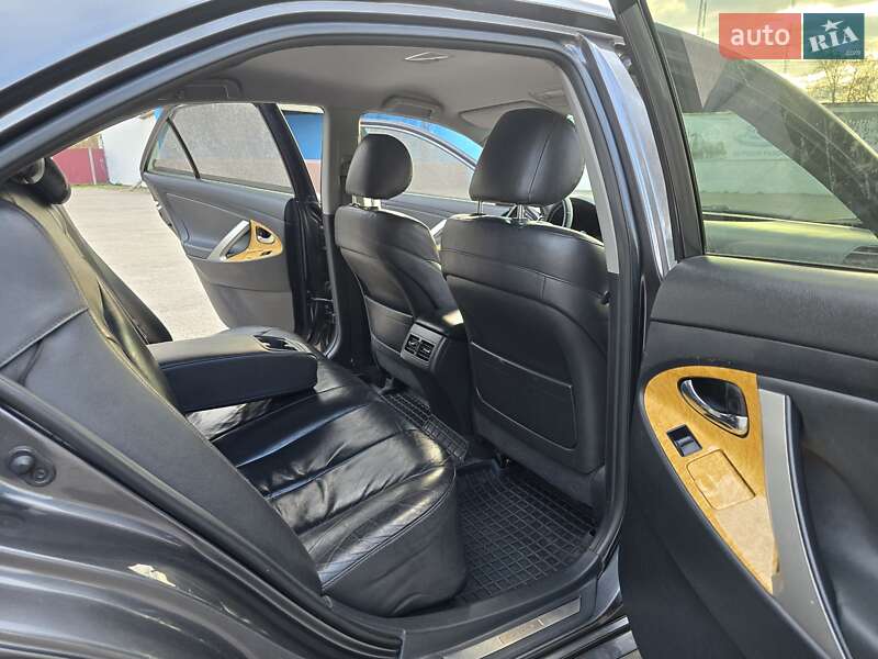 Седан Toyota Camry 2006 в Харькове