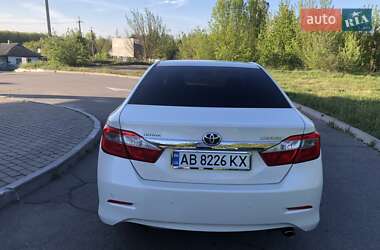 Седан Toyota Camry 2014 в 