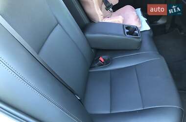 Седан Toyota Camry 2014 в 