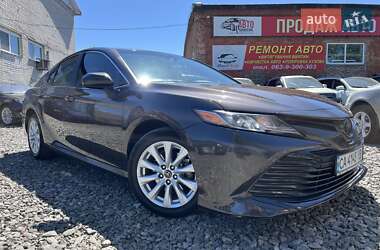 Седан Toyota Camry 2017 в Смілі