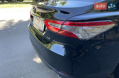 Седан Toyota Camry 2017 в 