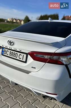 Седан Toyota Camry 2020 в 