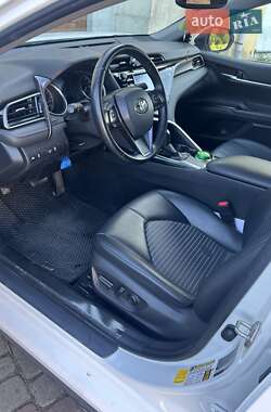 Седан Toyota Camry 2020 в 