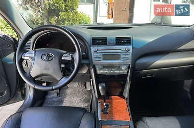 Седан Toyota Camry 2007 в 