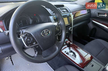 Седан Toyota Camry 2012 в 