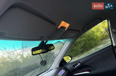 Седан Toyota Camry 2012 в 