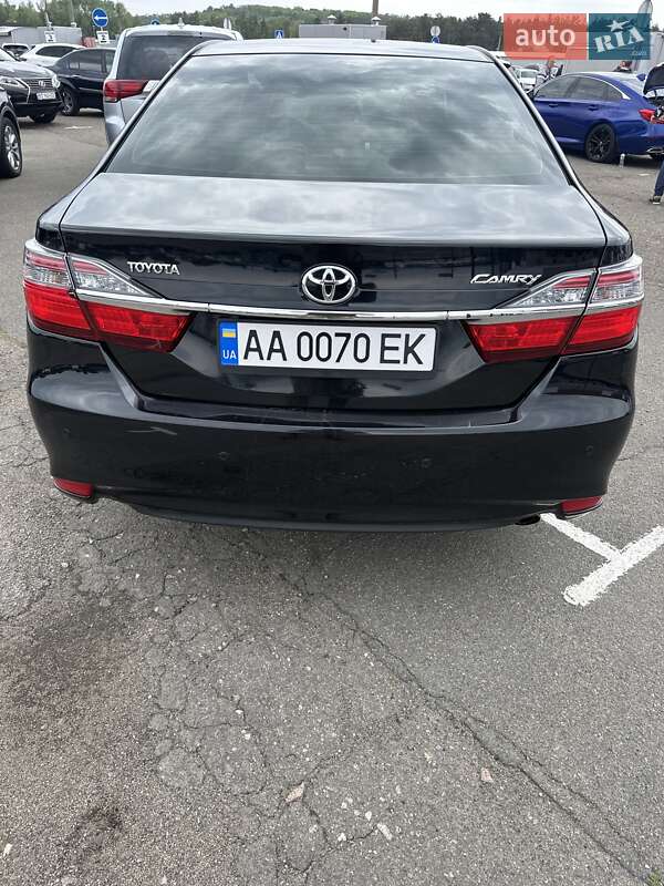 Седан Toyota Camry 2014 в Києві