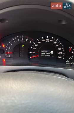 Седан Toyota Camry 2009 в Пирятине