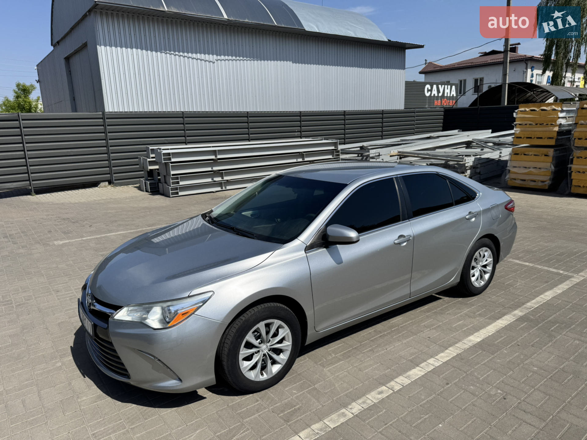 2016 Toyota Camry - мініатюра 3