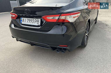 Седан Toyota Camry 2019 в 
