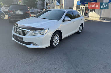 Седан Toyota Camry 2012 в 