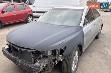 Седан Toyota Camry 2006 в Кореці