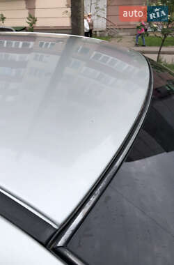 Седан Toyota Camry 2004 в 