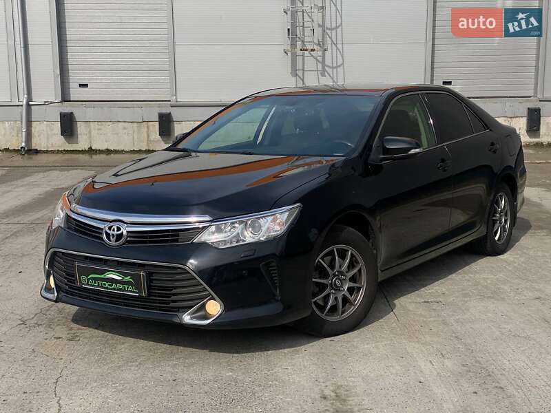 Toyota Camry 2014