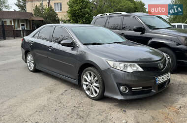 Седан Toyota Camry 2013 в 