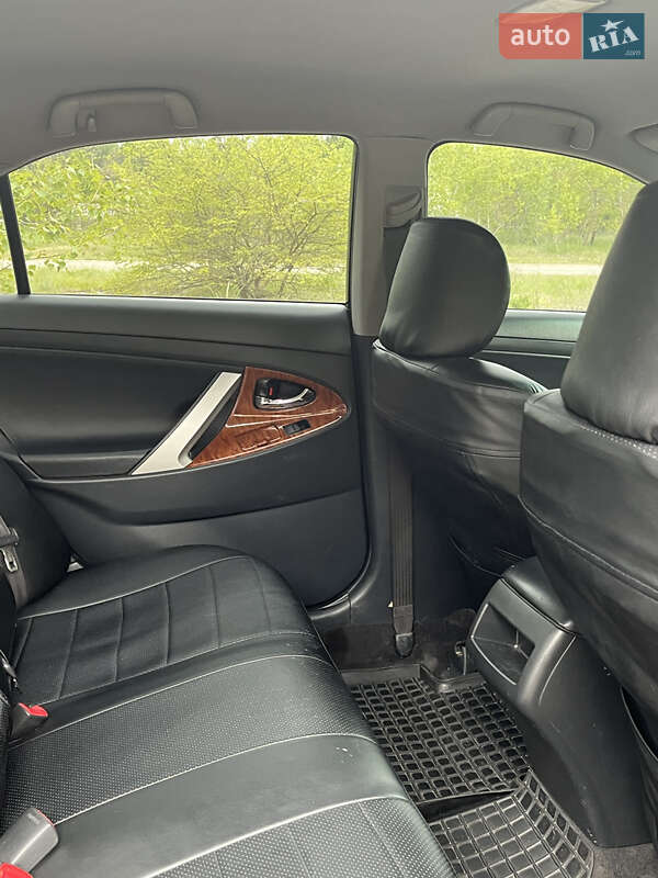Седан Toyota Camry 2007 в Переяславе
