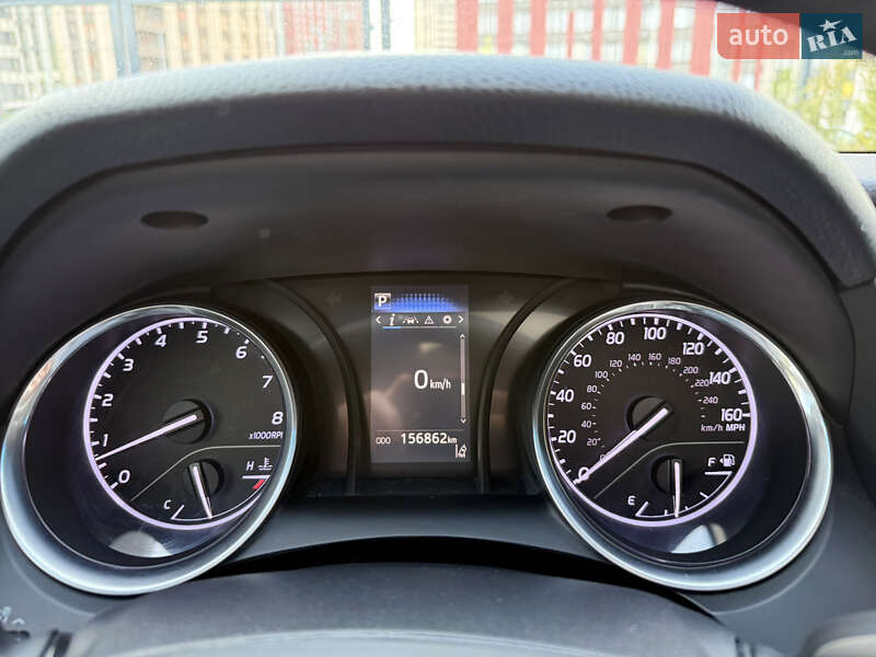 Седан Toyota Camry 2018 в Києві