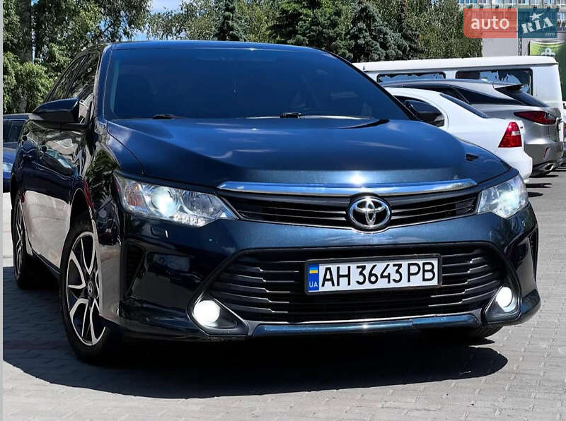 Toyota Camry 2017