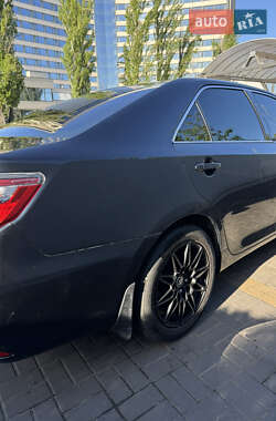 Седан Toyota Camry 2016 в 