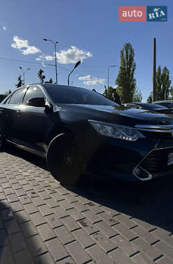 Седан Toyota Camry 2016 в 