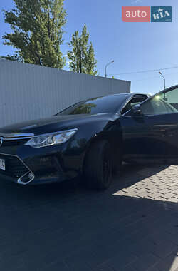 Седан Toyota Camry 2016 в 