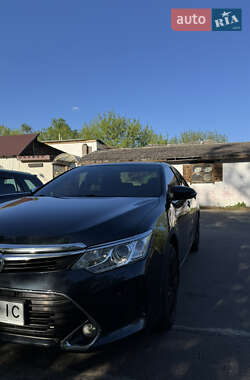Седан Toyota Camry 2016 в 