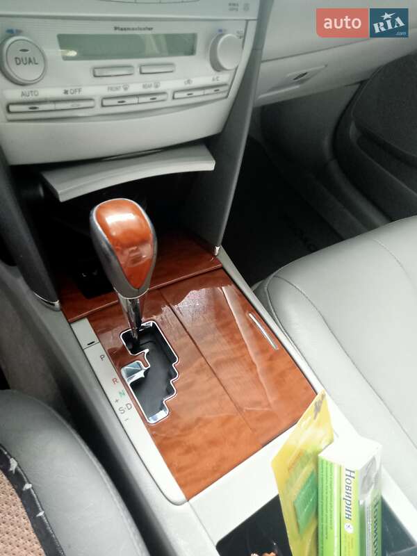 Седан Toyota Camry 2011 в Стрые